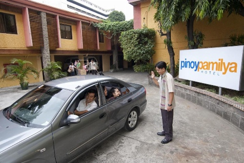 Pinoy Pamilya Hotel image 9